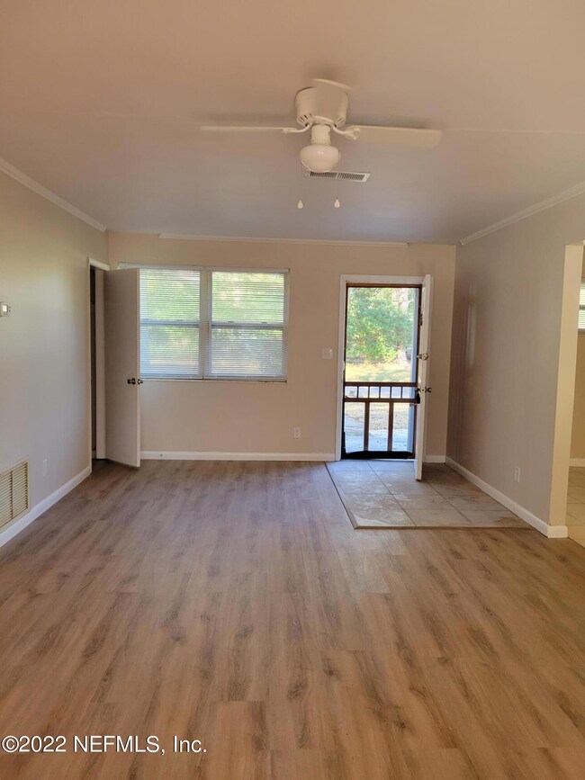 2217 Betsy Dr, Jacksonville, FL 32210 - photo 3