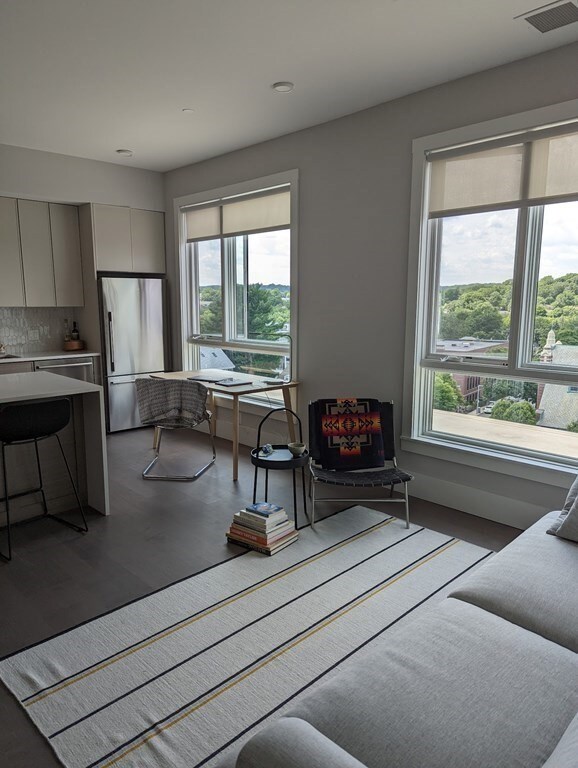 3193 Washington St unit PH8, Boston, MA 02130 - photo 3