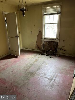 10724 Scaggsville Rd, Laurel, MD 20723 - photo 5