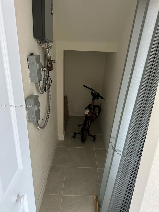 3302 W 114th Terrace, Hialeah, FL 33018 - photo 5