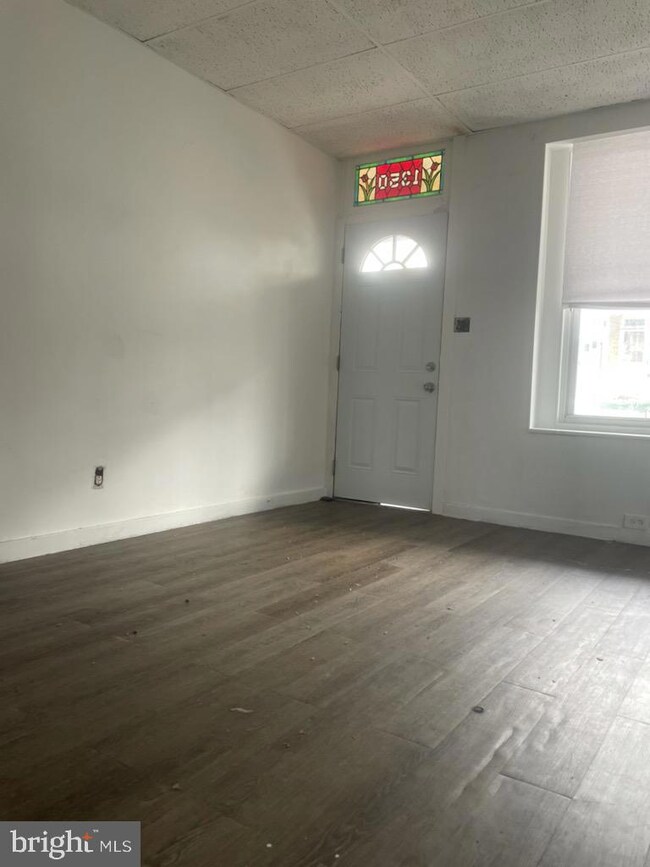 1350 Locust St, Reading, PA 19604 - photo 5