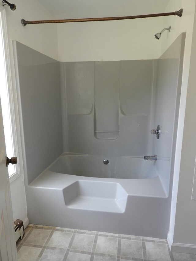 557 2nd New Hampshire Turnpike N, Bennington, NH 03442 - photo 7