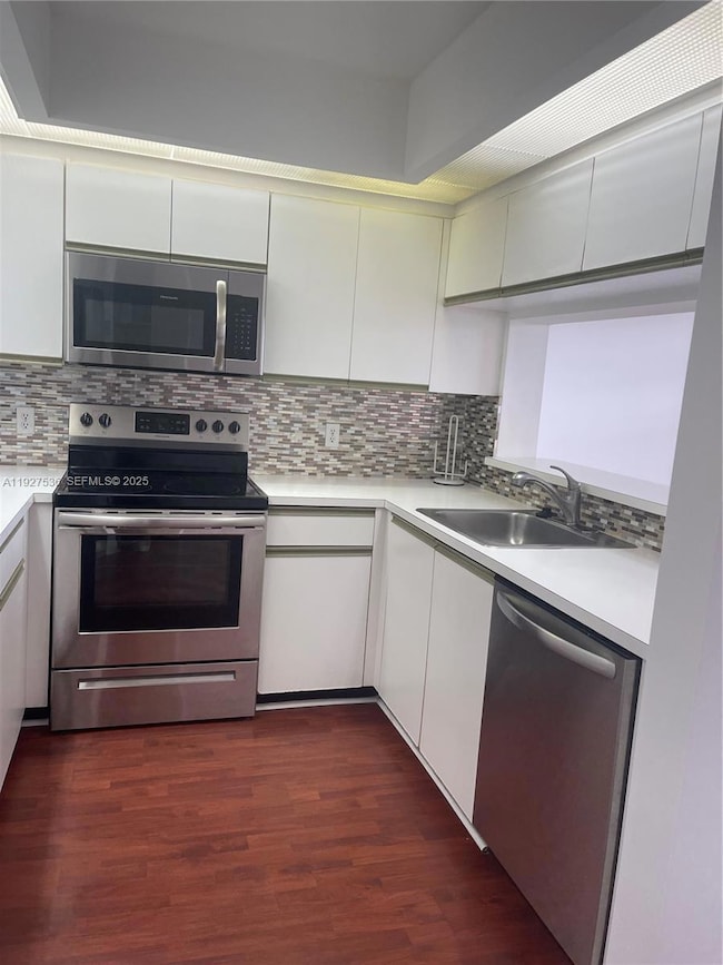 Kinglsey Condominium unit 103I, Pembroke Pines, FL 33027 - photo 2