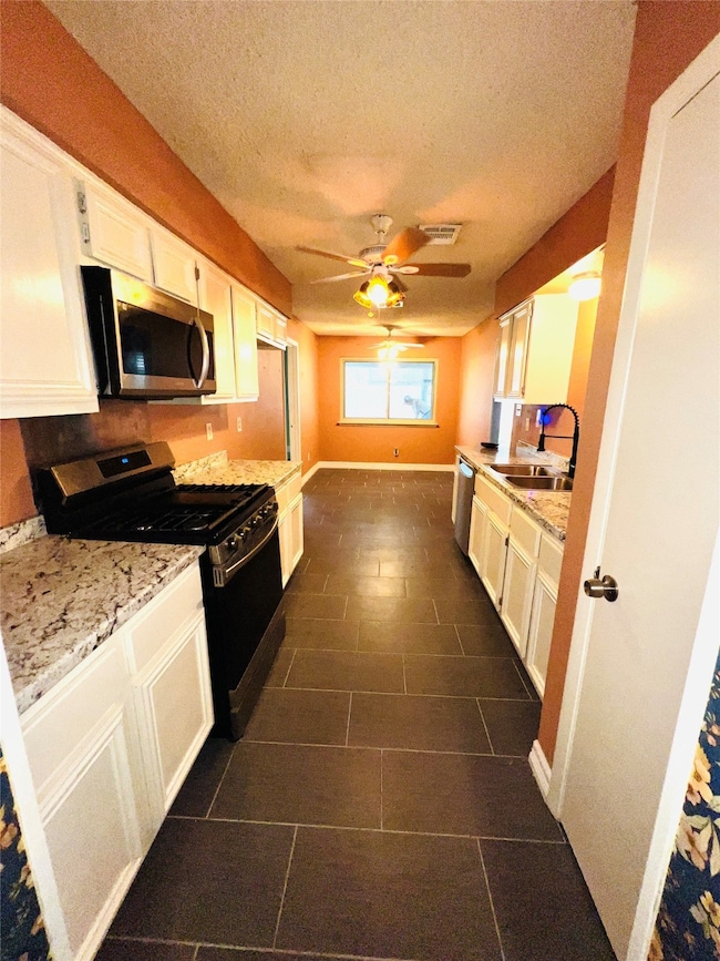 7215 La Entrada Dr, Houston, TX 77083 - photo 3