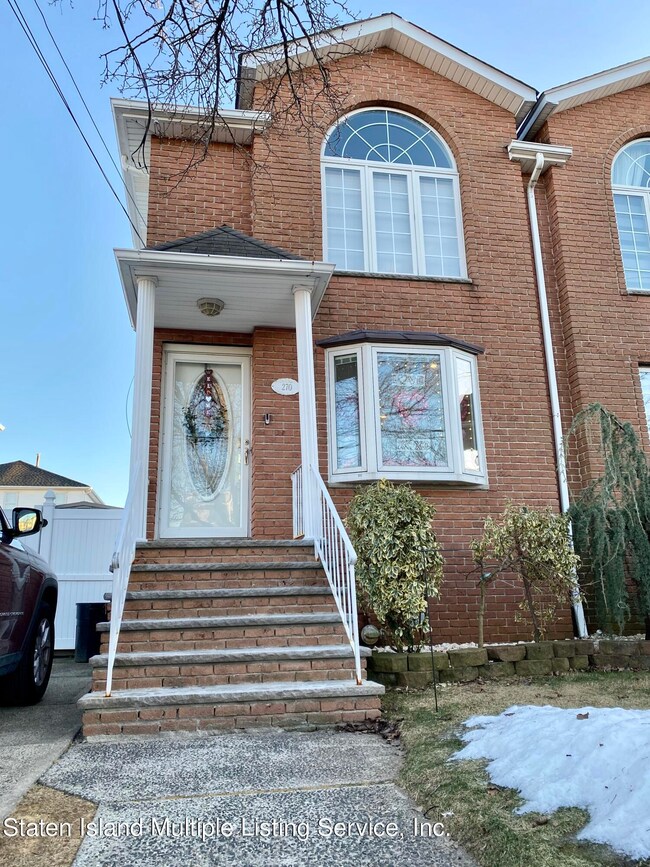 270 Malvine Ave, Staten Island, NY 10309 - photo 2