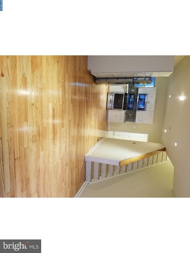 2230 Gerritt St, Philadelphia, PA 19146 - photo 6