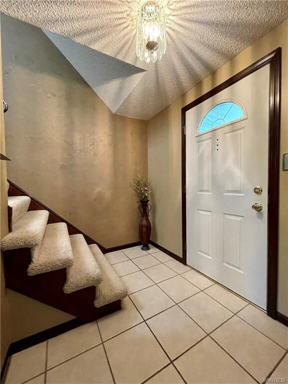 881 Castlebar Dr, North Tonawanda, NY 14120 - photo 4