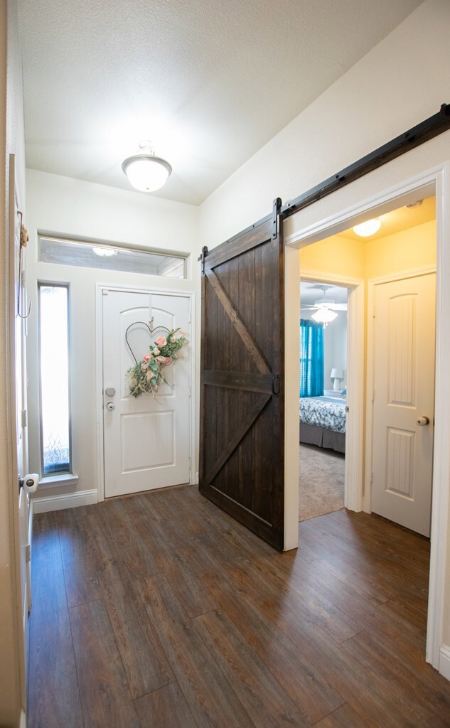 504 E 97th St, Odessa, TX 79765 - photo 3