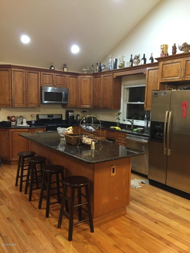 101 Brians Head Ln, Tafton, PA 18464 - photo 6