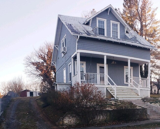 15 E Murray St, Fincastle, VA 24090 MLS 904220