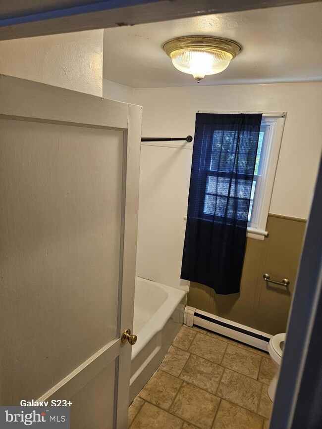 129 Jefferson St, Pottstown, PA 19464 - photo 6