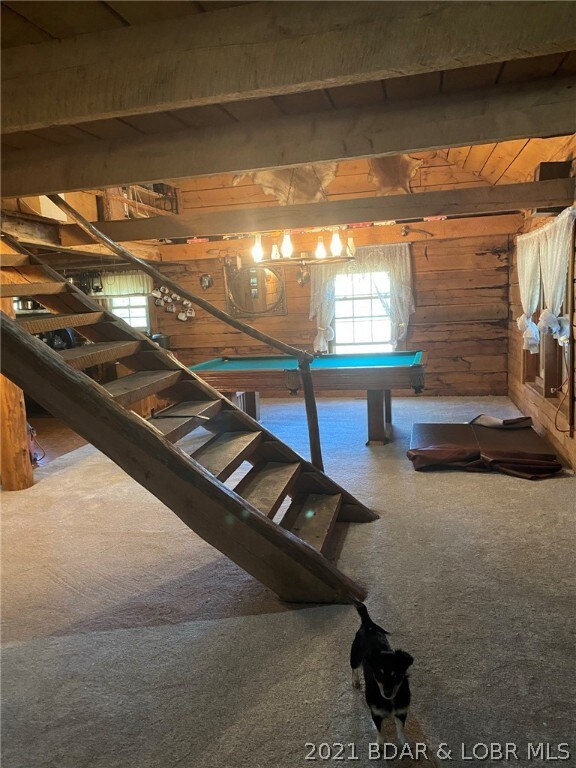 stairs leading to upper loft, bedrooms and 2nd bat