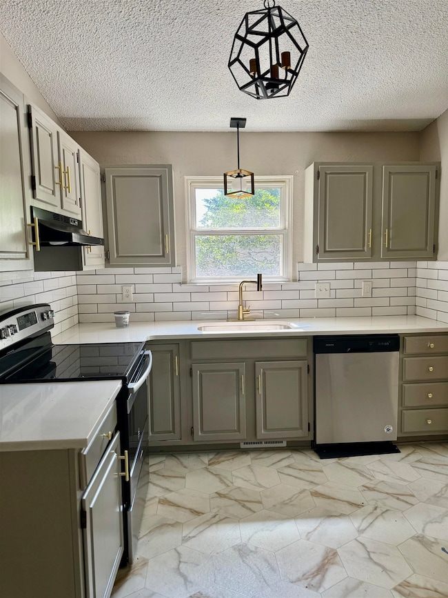 10318 W Dora St, Wichita, KS 67209 - photo 5