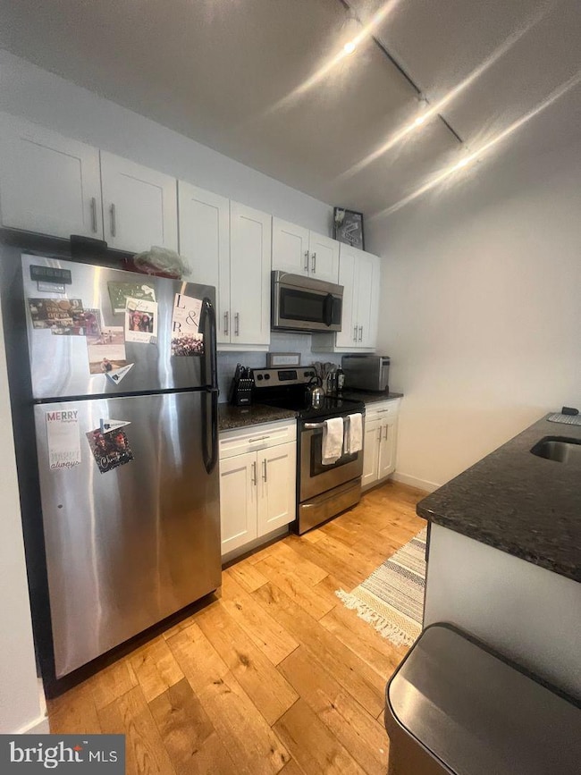 226 Church St unit 507, Philadelphia, PA 19106 - photo 6