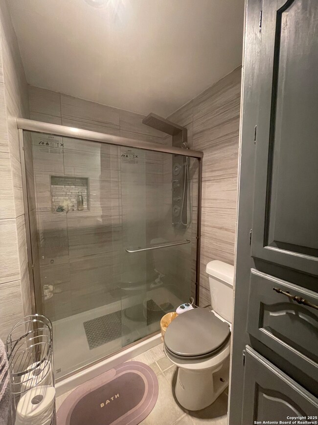 11843 Braesview unit 401, San Antonio, TX 78213 - photo 5