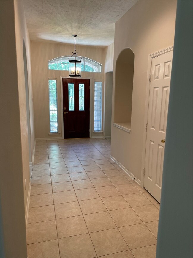 55 S Wynnoak Cir, Spring, TX 77382 - photo 7