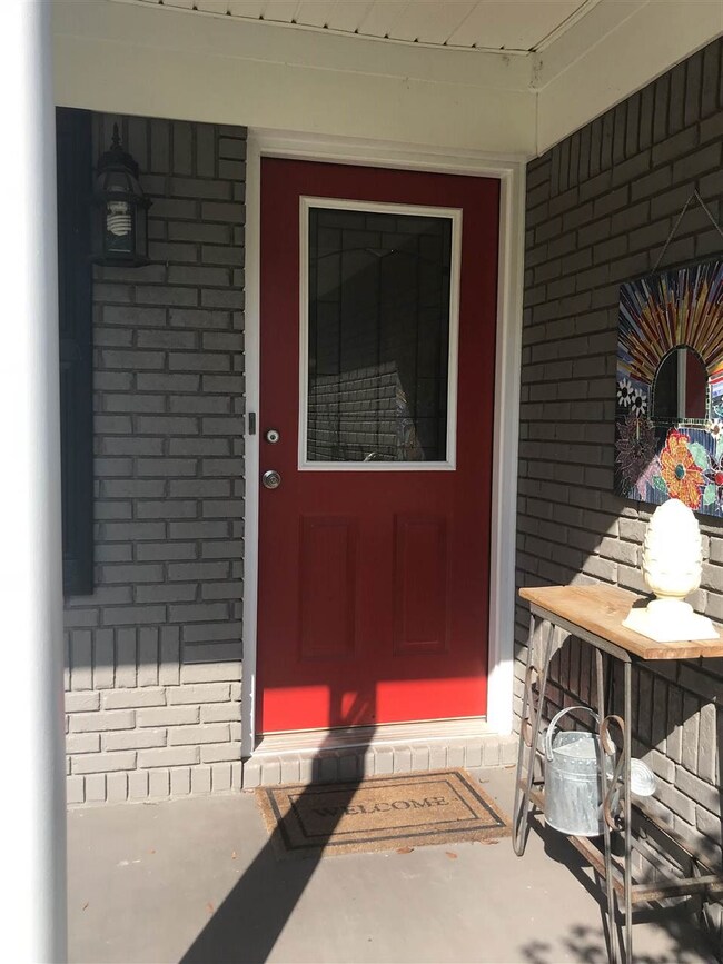 135 Shadow Oak Cir, Crawfordville, FL 32327 - photo 3