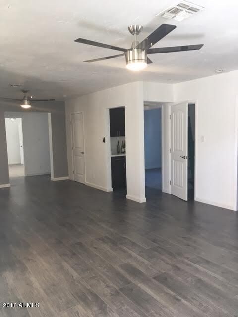 2702 N 24th Place, Phoenix, AZ 85008 - photo 4