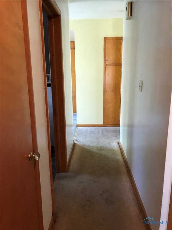 720 W College Ave, Woodville, OH 43469 - photo 7