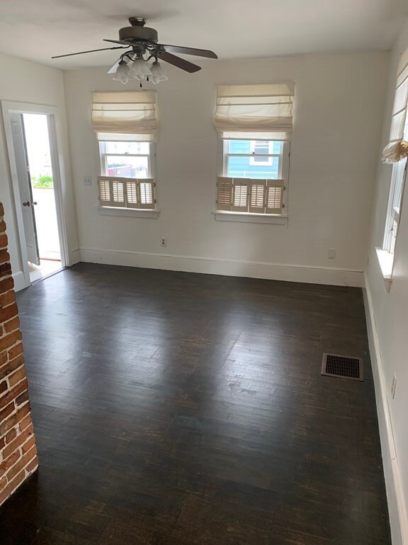 5 Chestnut St, Newburyport, MA 01950 - photo 3