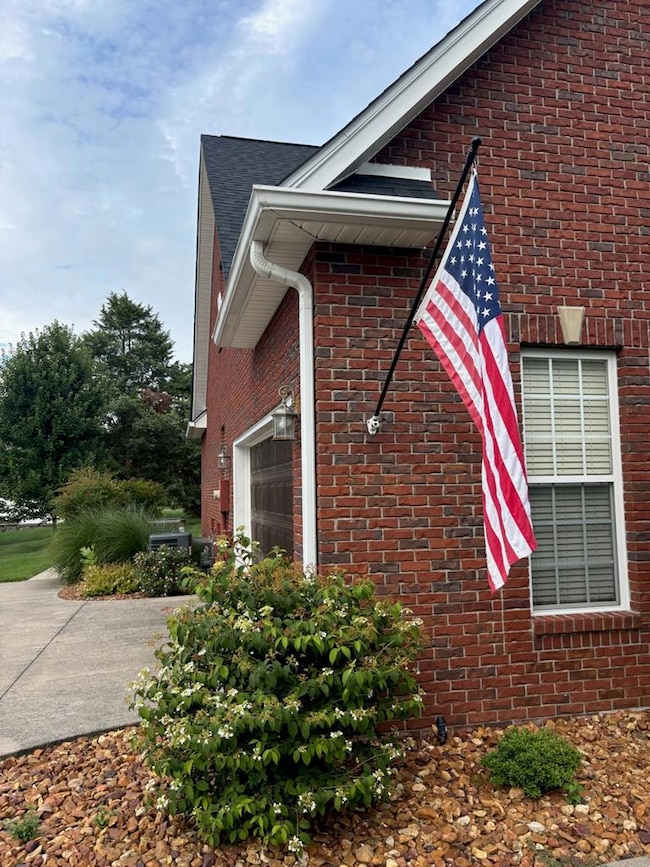 774 Coveview Cir, Cookeville, TN 38506 - photo 2