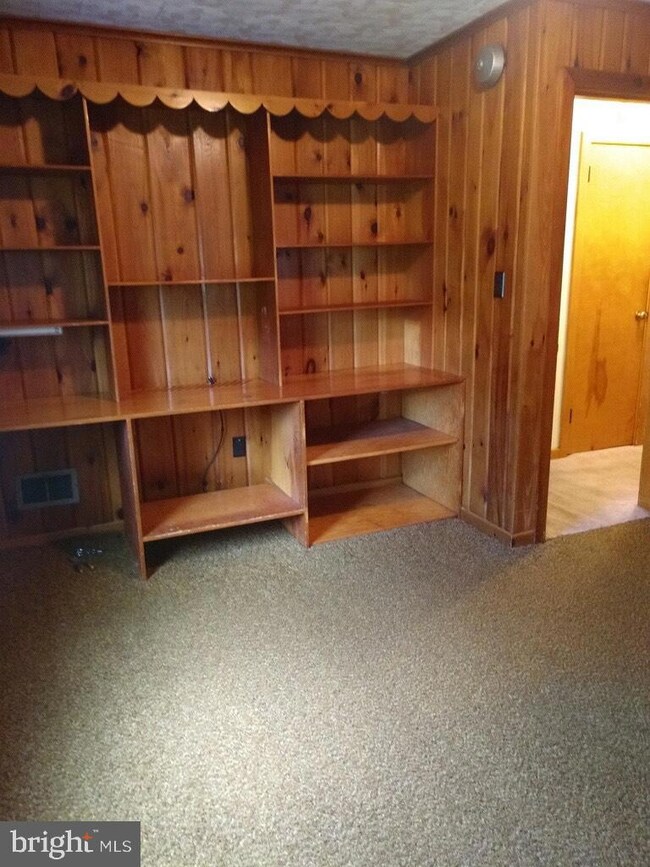 742 Cocoa Ave, Hershey, PA 17033 - photo 7