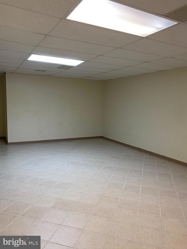 411 Madison Ct, Stafford, VA 22556 - photo 5