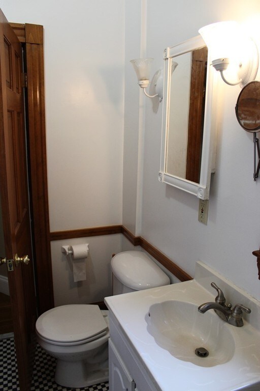 43 Oakridge St unit 1, Mattapan, MA 02126 - photo 5