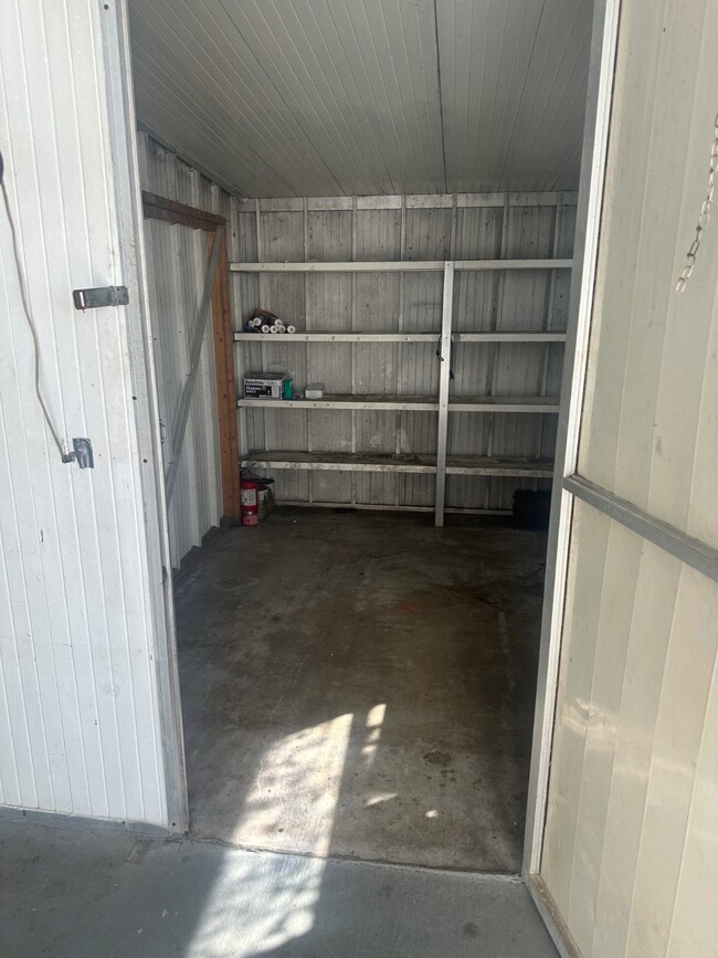 204 Third St, Valrico, FL 33594 - photo 6