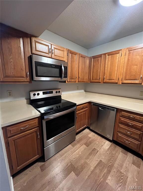 9040 W Swan Cir unit 9040, Saint Louis, MO 63144 - photo 3