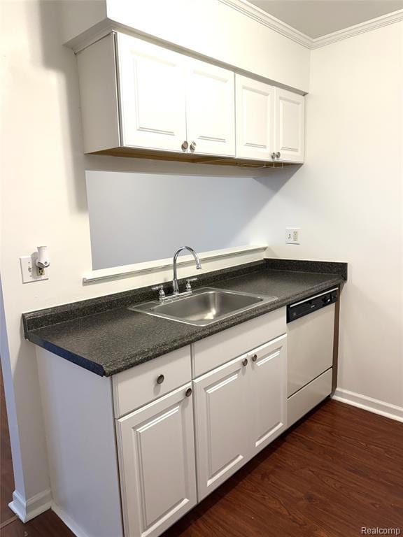 27048 Winchester St, Brownstown Township, MI 48183 - photo 3