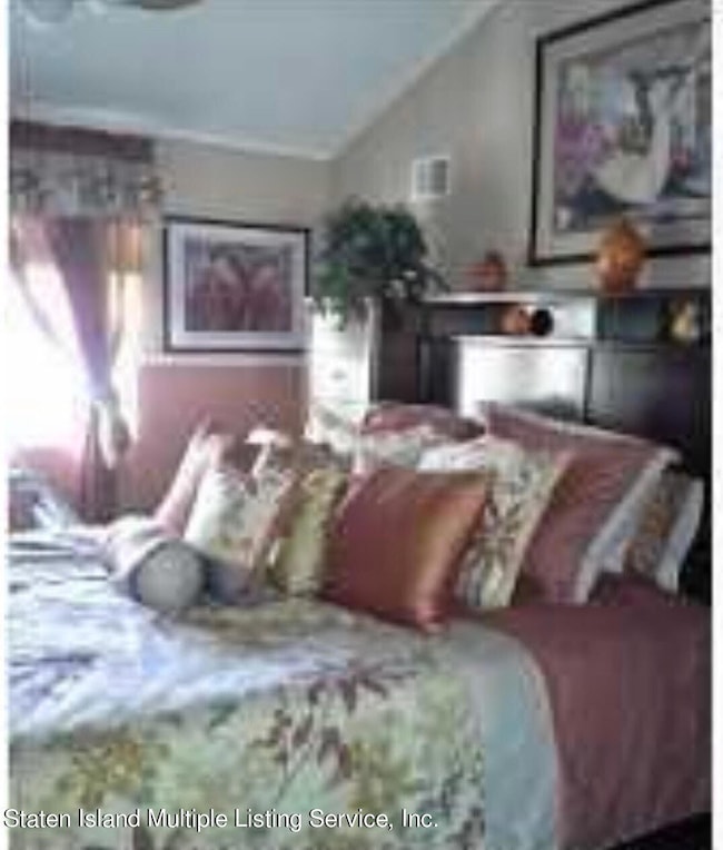 26 Sky Ln, Staten Island, NY 10304 - photo 3