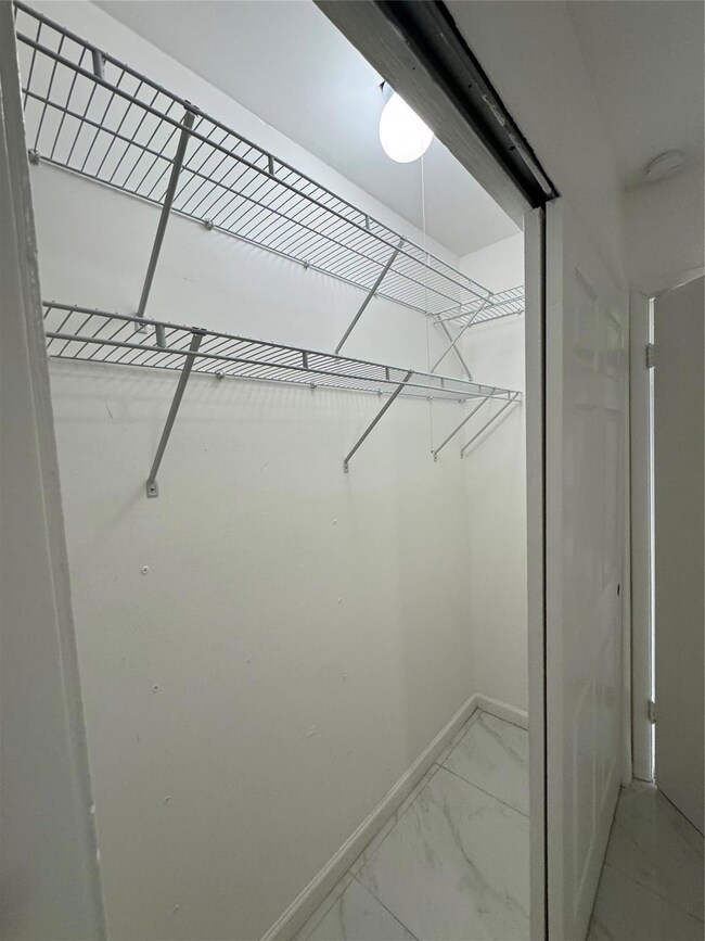 802 S L St unit A, Lake Worth, FL 33460 - photo 4