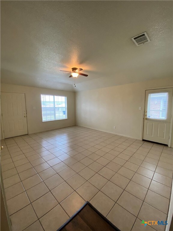 305 Bermuda unit B, Copperas Cove, TX 76522 - photo 3
