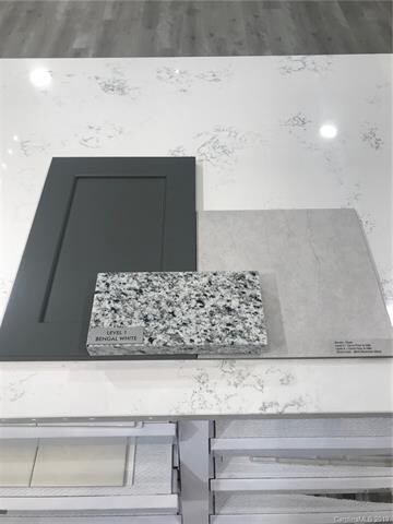 Finishes for secondary baths.