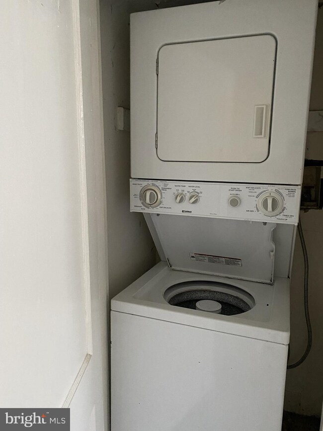 3818 26th Ave, Temple Hills, MD 20748 - photo 7