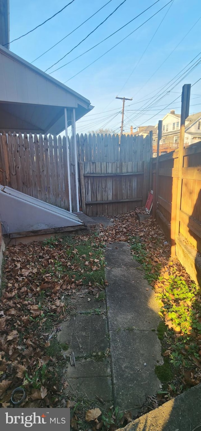 1209 Linden St, Reading, PA 19604 - photo 5