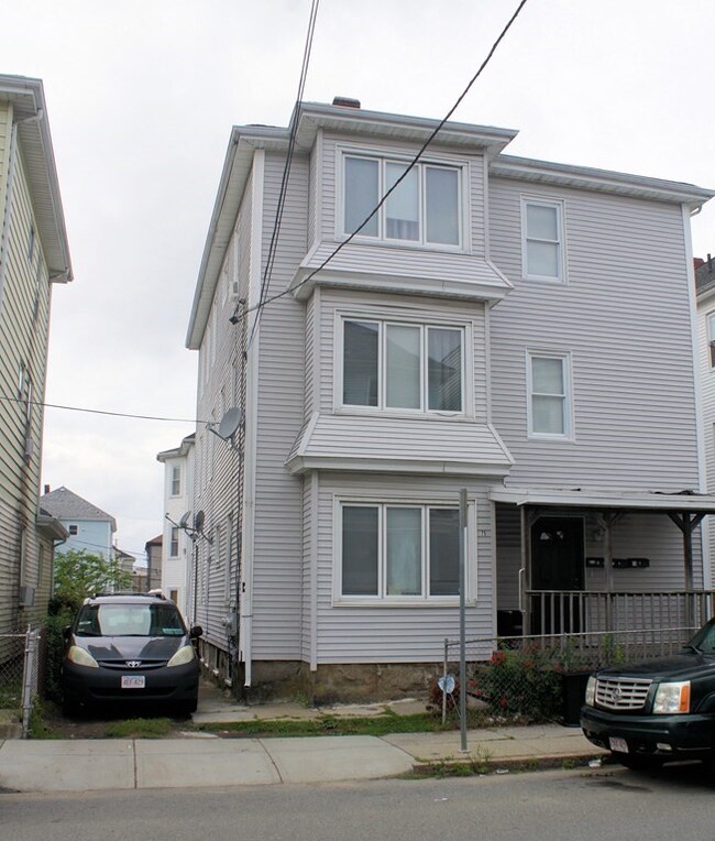 75 Flint St, Fall River, MA 02723 - photo 3