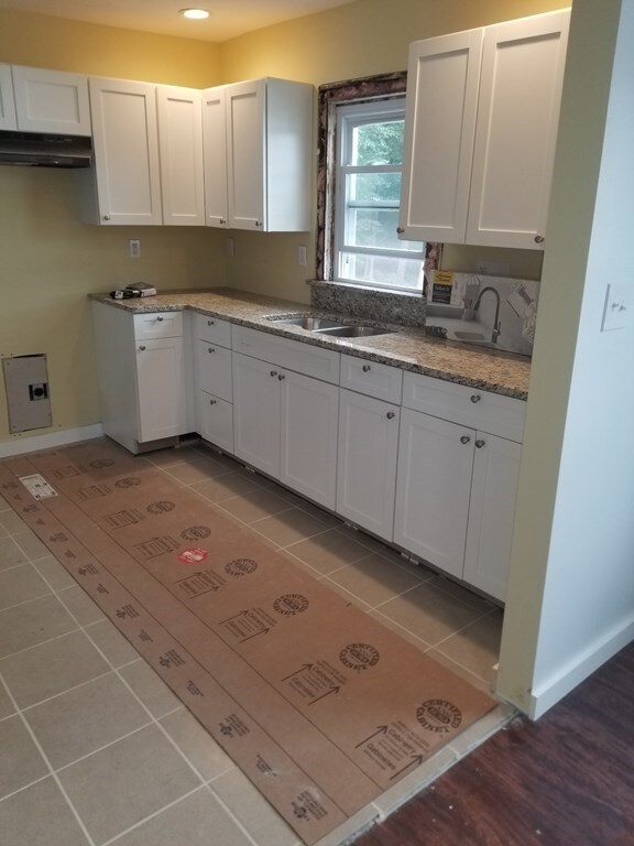 729 Main St unit 3rd floor, Warren, MA 01083 - photo 6