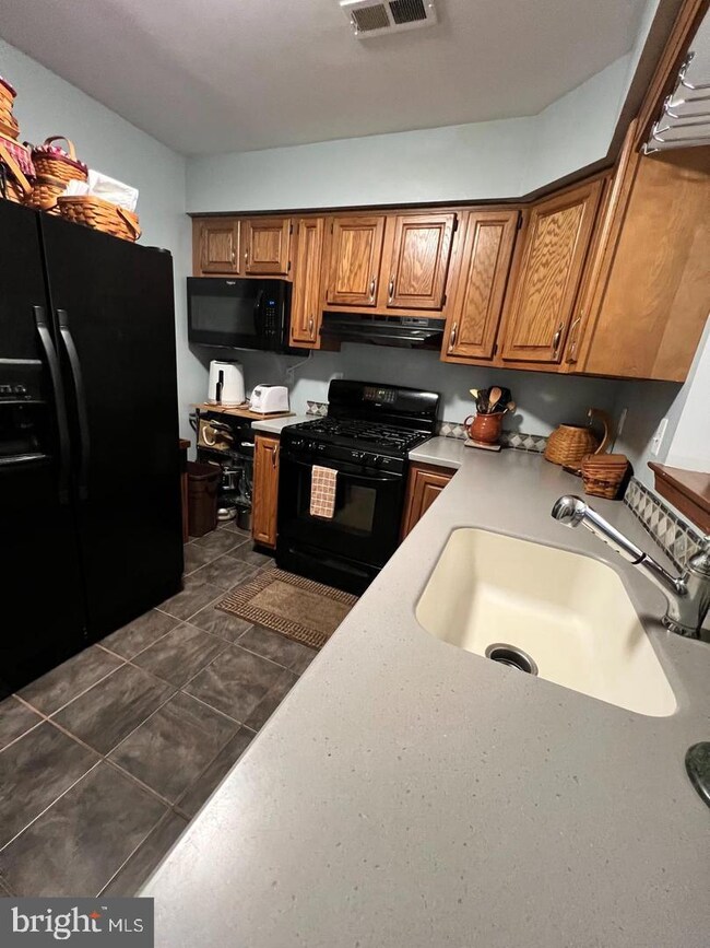 65 Barry Dr, Mantua, NJ 08051 - photo 4