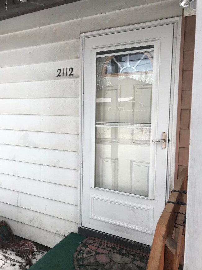 Front 1 of 2 (2)