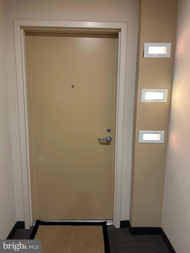 1211 unit 210, Baltimore, MD 21230 - photo 5