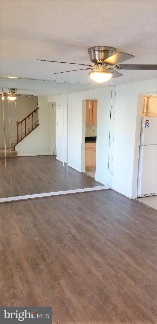 22420 Stablehouse Dr, Sterling, VA 20164 - photo 3