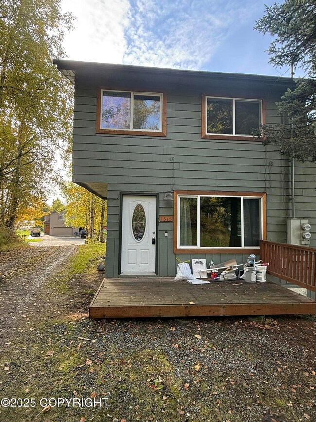 1515 W 47th Ave, Anchorage, AK 99503 - photo 2