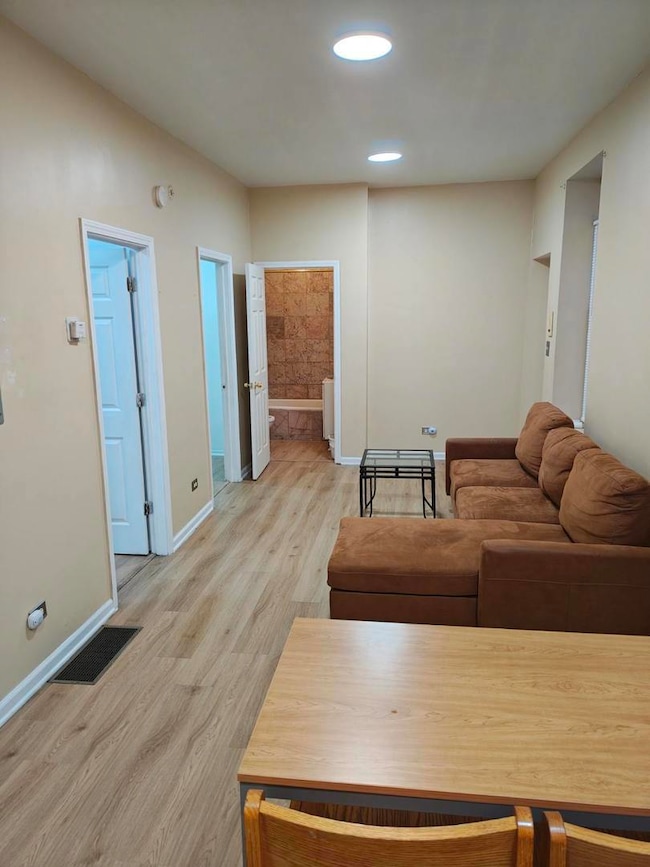 3921 W Huron St unit 3, Chicago, IL 60624 - photo 5