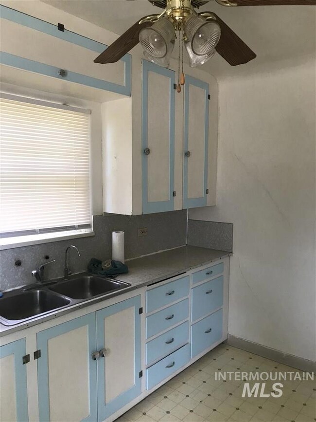 1015 State Highway 19, Homedale, ID 83628 - photo 6