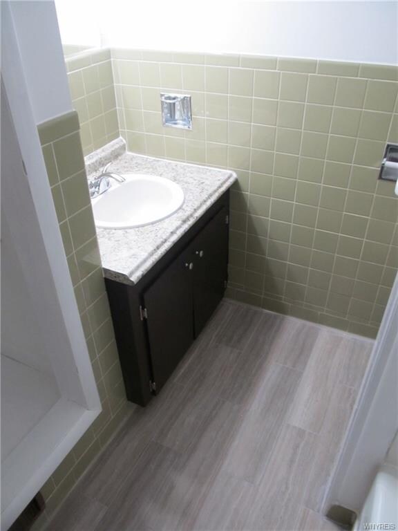 68 Ganson St, North Tonawanda, NY 14120 - photo 6