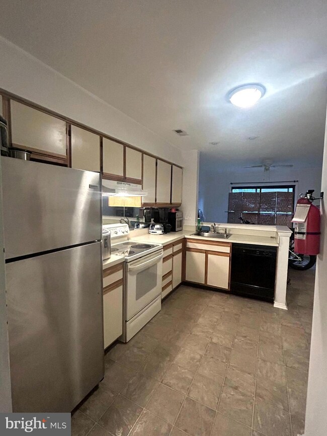 41 Roseberry Ct, Woodbury, NJ 08096 - photo 5