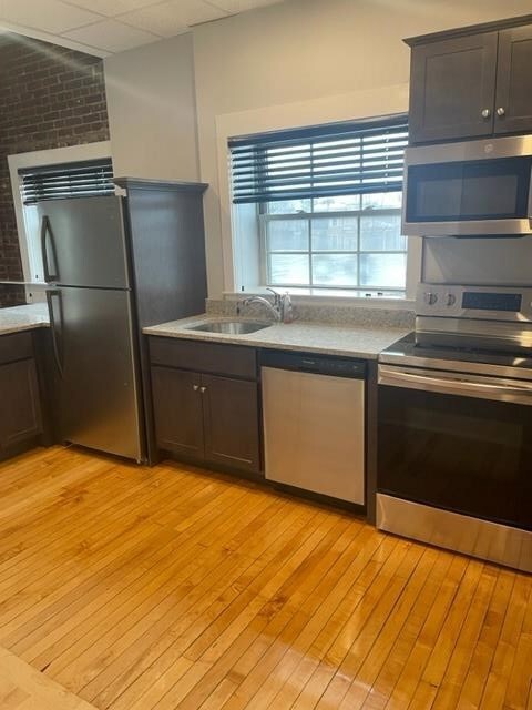 60-64 High St unit 2, Somersworth, NH 03878 - photo 2