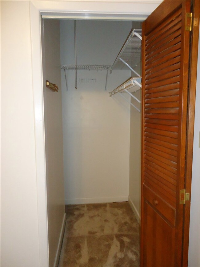 900 Vernon Dr, Jacksonville, NC 28540 - photo 6